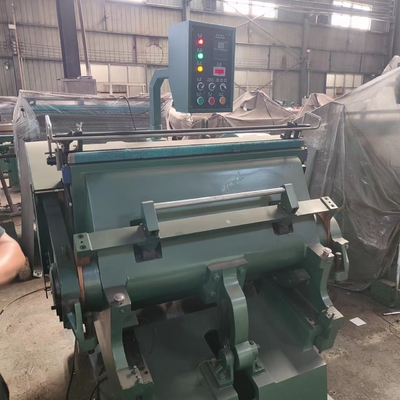 ফ্ল্যাট প্রেসিং ইন্ডেন্টেশন মেশিন 1200 * 830 5.5KW 4200kg