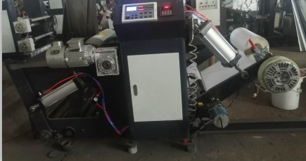 HJ-61400 ফ্লেক্সোগ্রাফিক প্রিন্টিং মেশিন 1400 মিমি প্রস্থ 10-70 মি/মিনিট গতি