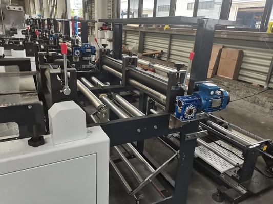 বায়োডিগ্রেডেবল মেলিং ব্যাগ মেকিং মেশিন ইকো ফ্রেন্ডলি স্ব আঠালো পিই কুরিয়ার